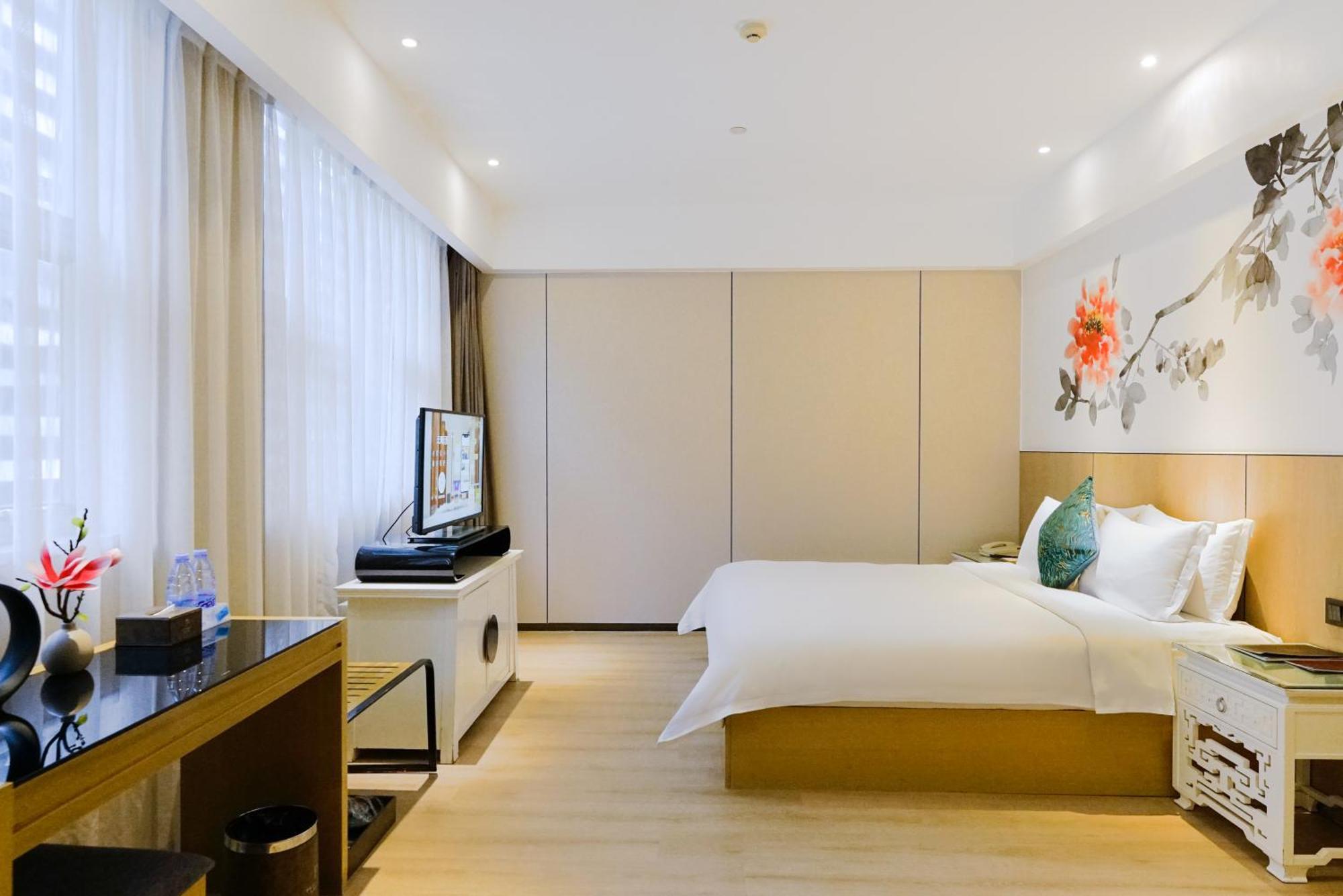 Paco Hotel Tiyuxilu Metro Guangzhou-Free Shuttle Bus During Canton Fair Eksteriør billede